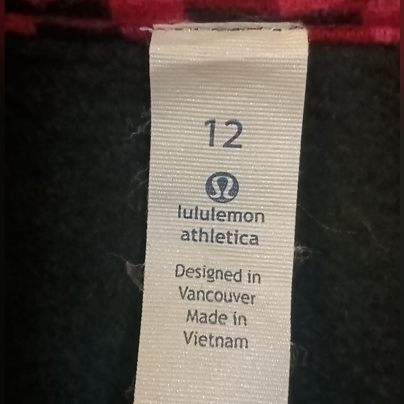 Lululemon jacket - Picture 8 of 11